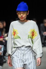 モト ゴー 2017年秋冬コレクション - 眠りと学校と遊び、懐かしい少年時代の日常が浮かび上がる｜写真50