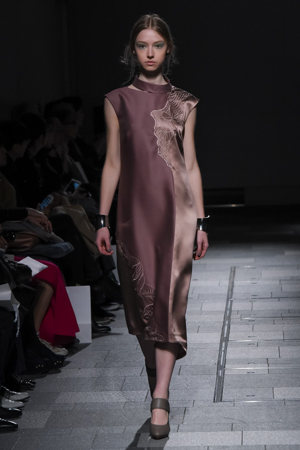 ハナエモリ マニュスクリ(Hanae Mori manuscrit) 2017-18年秋冬ウィメンズコレクション  - 写真23