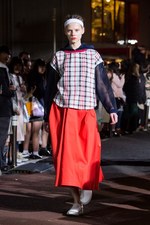 ディーベック 2017年春夏コレクション、原宿・キャットストリートに舞い降りた“新アウトドアウェア”｜写真10