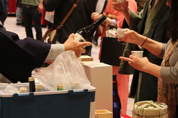 蔵元｜「地酒フェスタ」ウェスティン都ホテル京都で、100種の日本酒を試飲＆即売 - 20以上の蔵元が集結