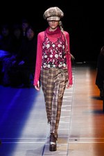 ミューラル 2017-18年秋冬コレクション - 温かなハートの中で感じたもの寂しさ｜写真1