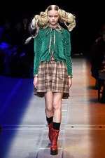 ミューラル 2017-18年秋冬コレクション - 温かなハートの中で感じたもの寂しさ｜写真2