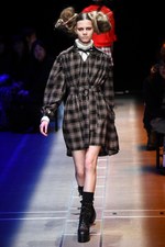 ミューラル 2017-18年秋冬コレクション - 温かなハートの中で感じたもの寂しさ｜写真9