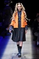 ミューラル 2017-18年秋冬コレクション - 温かなハートの中で感じたもの寂しさ｜写真11