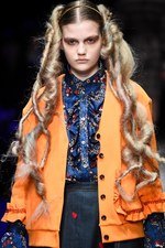 ミューラル 2017-18年秋冬コレクション - 温かなハートの中で感じたもの寂しさ｜写真12