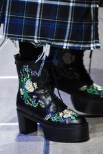 ミューラル 2017-18年秋冬コレクション - 温かなハートの中で感じたもの寂しさ｜写真21