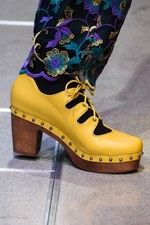 ミューラル 2017-18年秋冬コレクション - 温かなハートの中で感じたもの寂しさ｜写真31