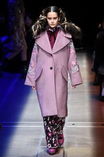 ミューラル 2017-18年秋冬コレクション - 温かなハートの中で感じたもの寂しさ｜写真50