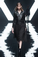 リチウム 2017-18年秋冬コレクション - 極限まで研ぎ澄まされたベーシックの形｜写真7