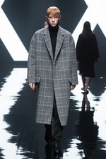 リチウム 2017-18年秋冬コレクション - 極限まで研ぎ澄まされたベーシックの形｜写真19