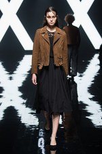 リチウム 2017-18年秋冬コレクション - 極限まで研ぎ澄まされたベーシックの形｜写真31