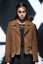 リチウム 2017-18年秋冬コレクション - 極限まで研ぎ澄まされたベーシックの形｜写真32