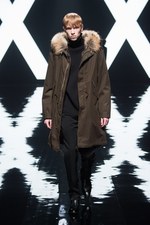 リチウム 2017-18年秋冬コレクション - 極限まで研ぎ澄まされたベーシックの形｜写真56