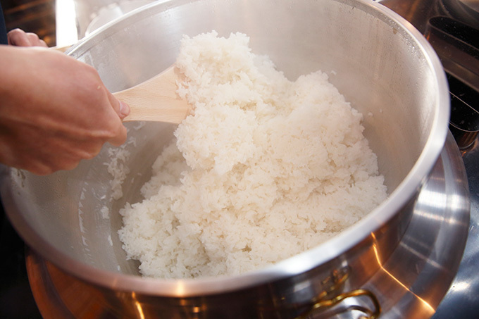 サバの塩焼き専門店「なのに。」東京・大森に - メニューは鯖の塩焼き定食のみ、1日50食限定｜写真7
