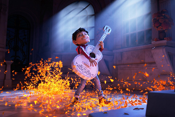 ディズニー/ピクサー映画『リメンバー・ミー』ギターの天才少年