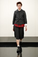 トリコ・コム デ ギャルソン17年秋冬コレクション - ミックスによる重層構造に軽やかな風を吹かせて｜写真14