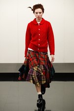 トリコ・コム デ ギャルソン17年秋冬コレクション - ミックスによる重層構造に軽やかな風を吹かせて｜写真49