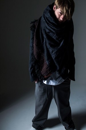 リヒト・ベシュトレーベン(Licht Bestreben) 2017-18年秋冬メンズコレクション  - 写真5
