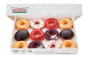 クリスピー・クリーム、3種のベリーを使用したドーナツ＆レアチーズ風フローズンドリンク｜写真6