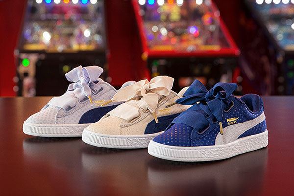 PUMA (プーマ)　リボンスニーカー