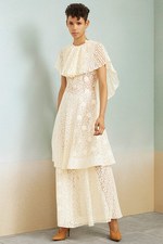 ロングドレスまとめ - シースルー、光沢感、シルエットで美しく魅せる｜写真10