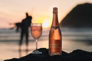 シャンドンから新感覚スパークリングワイン「シャンドン パッション」トロピカルフルーツ香る甘い味わい|写真2