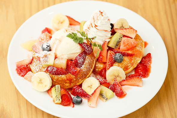 「アライブラリー カフェ＆ブックス」