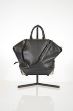 アレキサンダー ワン日本初の直営店に限定バッグ -  伊勢丹新宿に2012年2月4日オープン｜写真1