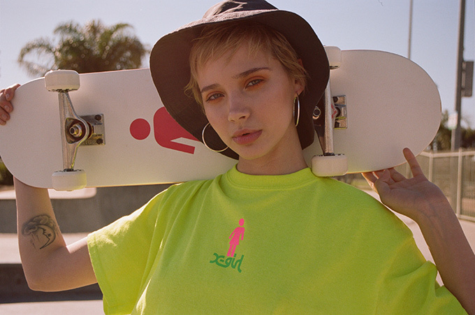 エックスガール(X-girl) GIRL-skateboards｜写真1