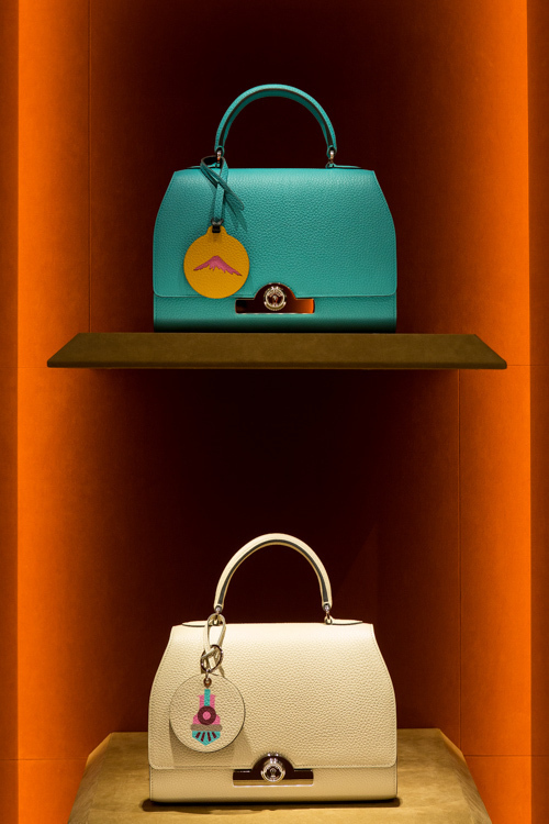 ディオール(DIOR), ヴァレンティノ(VALENTINO), フェンディ(FENDI), ロエベ(LOEWE), ディスコード ヨウジヤマモト(discord Yohji Yamamoto), ヴェルサーチェ(VERSACE), モスキーノ(MOSCHINO), マックイーン(McQueen), ジョウタロウ サイトウ(JOTARO SAITO), ヴィヴィアン・ウエストウッド(Vivienne Westwood) ギンザ シックス｜写真72