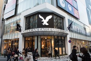アメリカンイーグル 、1日限りの全品50%OFF特別セール - 表参道・池袋・名古屋栄で開催