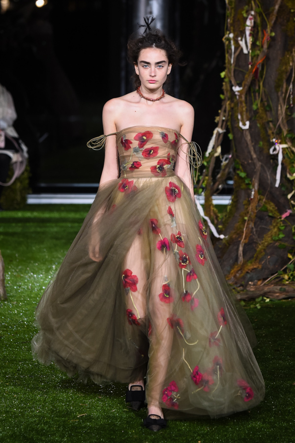 ディオール オートクチュール(DIOR Haute Couture) 2017年春夏ウィメンズコレクション シルエット - 写真28