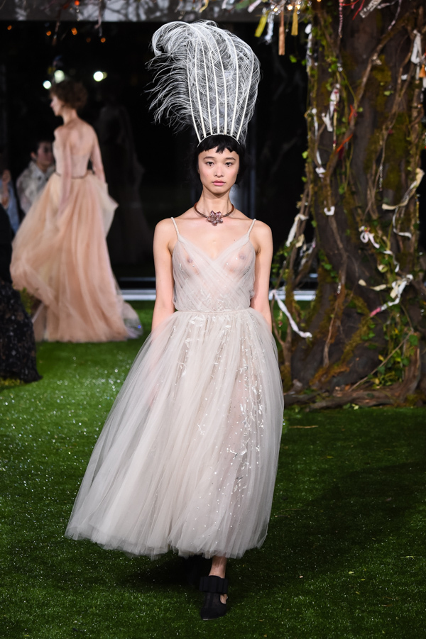 ディオール オートクチュール(DIOR Haute Couture) 2017年春夏ウィメンズコレクション シルエット - 写真42