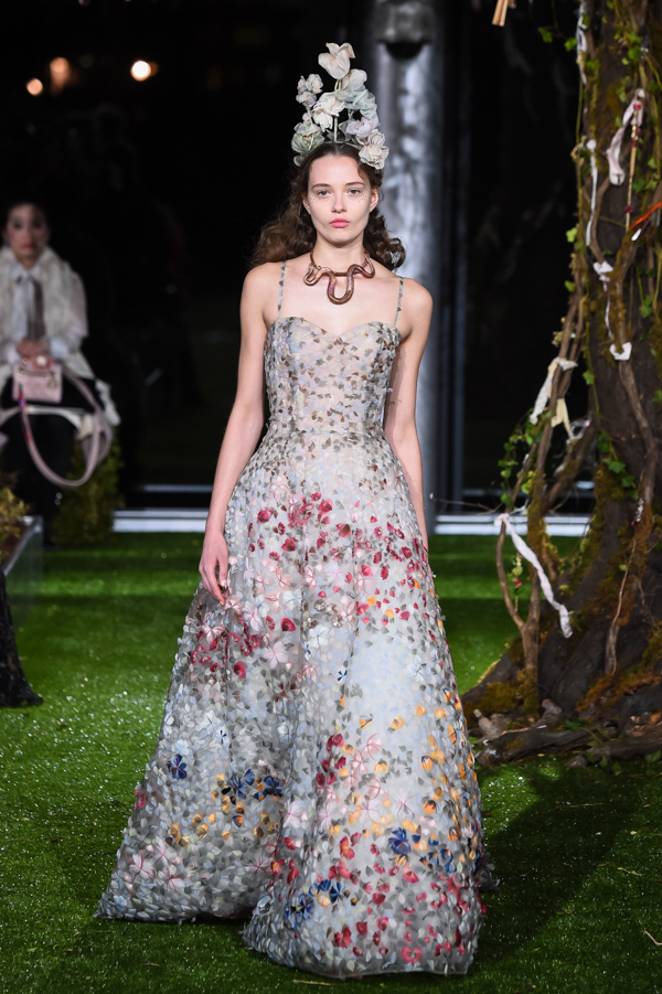 ディオール オートクチュール(DIOR Haute Couture) 2017年春夏ウィメンズコレクション シルエット - 写真54