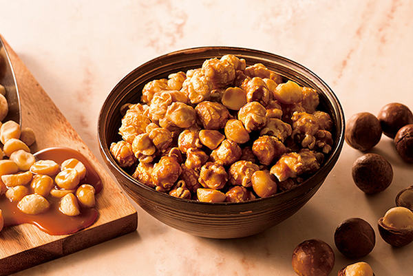 ハワイ｜ククルザ ポップコーンの新フレーバー「マカダミア キャラメル」ナッツの王様・マカダミアナッツを使用