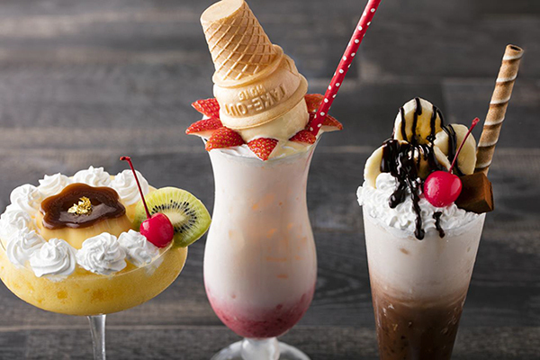 「パフェ・カクテル」