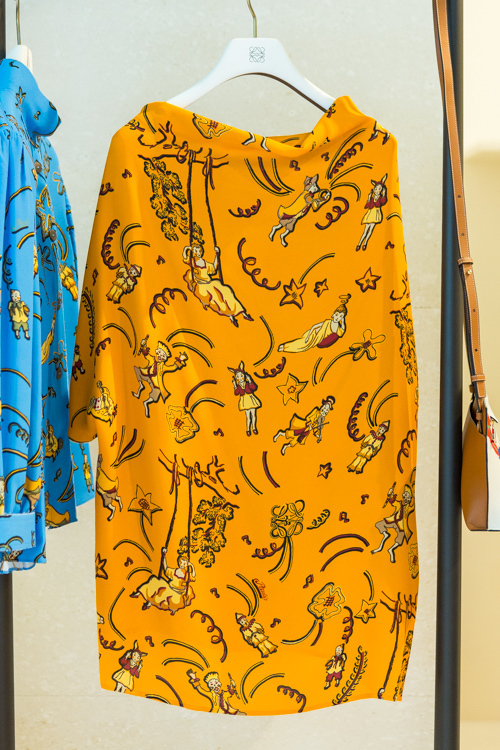 ロエベ(LOEWE) パウラズ イビザ｜写真57