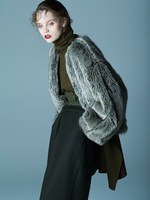 クラネ/クラネオム 2017年秋冬コレクション - “冷”と“温”が共存するアンニュイな世界｜写真10