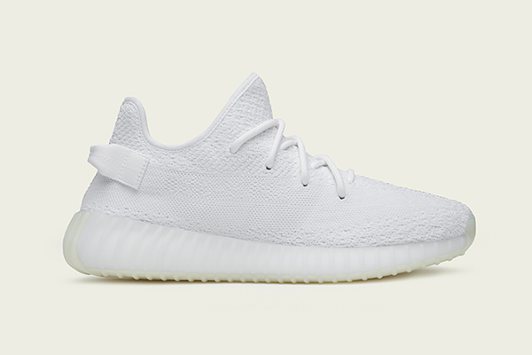アディダス×カニエ・ウエスト「YEEZY BOOST 350 V2」クリームホワイト登場
