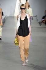 軽快に空に舞うカイトをイメージ -3.1フィリップリム 2012年春夏ウィメンズコレクション｜写真6