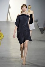 軽快に空に舞うカイトをイメージ -3.1フィリップリム 2012年春夏ウィメンズコレクション｜写真10