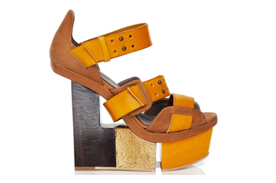 建築的要素と自然素材がモダンに融合したスーパーヒール - FINSK(フィンスク） 2012年春夏コレクション