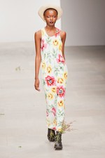 華やかなガーデンスタイルでハッピーに - アシシュ(Ashish)　2012年春夏コレクション｜写真10