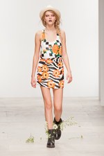 華やかなガーデンスタイルでハッピーに - アシシュ(Ashish)　2012年春夏コレクション｜写真16