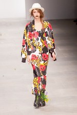 華やかなガーデンスタイルでハッピーに - アシシュ(Ashish)　2012年春夏コレクション｜写真28