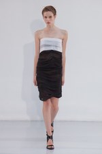 白と黒の美しいコントラスト - ニコラ アンドレア タラリス(Nicolas Andreas Taralis) 2012年春夏コレクション｜写真15