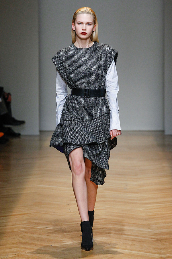 アキラーノ・リモンディ(AQUILANO・RIMONDI) 2017-18年秋冬ウィメンズコレクション  - 写真13