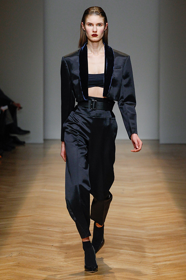 アキラーノ・リモンディ(AQUILANO・RIMONDI) 2017-18年秋冬ウィメンズコレクション  - 写真35