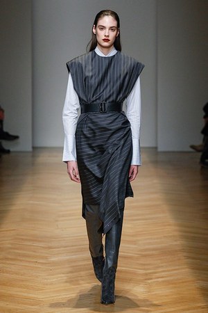 アキラーノ・リモンディ(AQUILANO・RIMONDI) 2017-18年秋冬ウィメンズコレクション  - 写真9