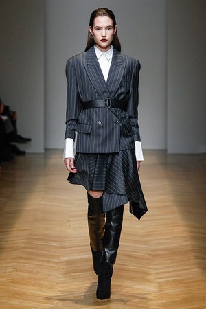 アキラーノ・リモンディ(AQUILANO・RIMONDI) 2017-18年秋冬ウィメンズコレクション  - 写真11